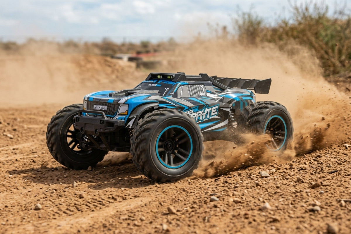Spryte ST 1/20 4WD Electric Stadium Truck - Blue