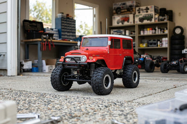 1/10 R/C Toyota Land Cruiser 40 (CR-01)