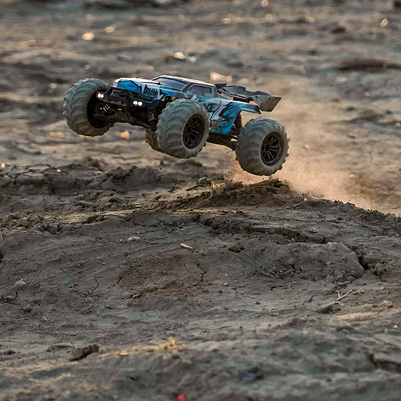 Fjernstyret Bil - Monster X (70 km/t, 4WD Brushless