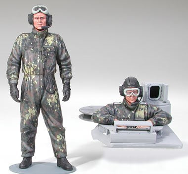 1/16 BUNDESWEHR TANK CREWMAN 