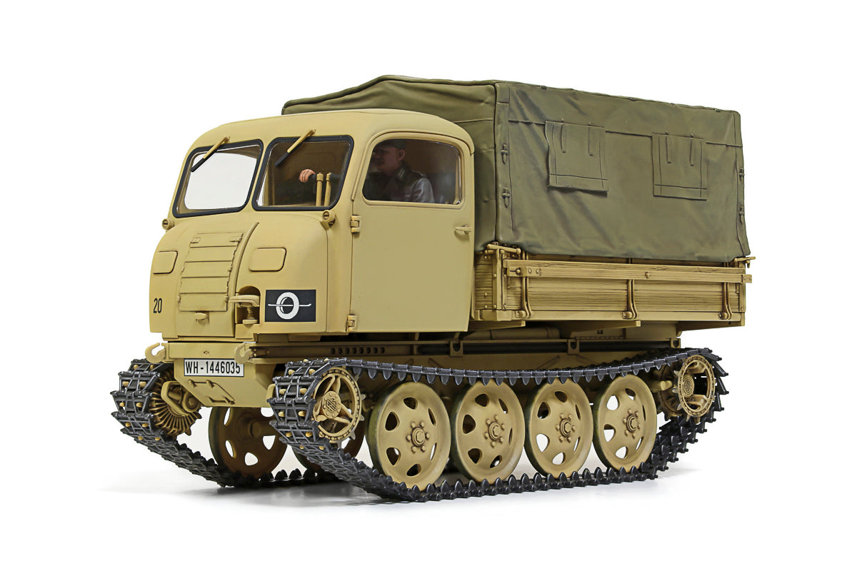 1/35 German Tractor RSO/01