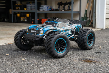 Spryte ST 1/20 4WD Electric Stadium Truck - Blue