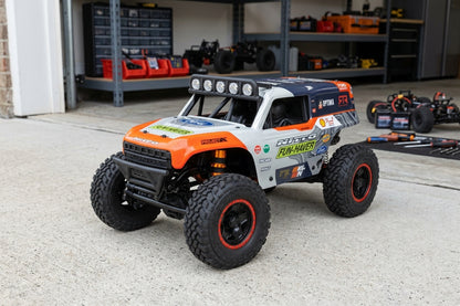 Venture18 U4 Flux Ford Bronco 4400 - Loren Healy